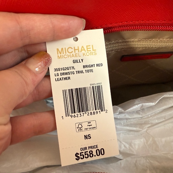 Michael Kors Gilly Large Drawstring Travel Tote in Bright Red - Picture 7 of 16